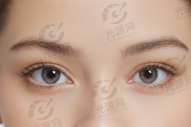 飞秒与全飞秒手术之间的区别是什么?深入了解这两种手术的不同之处。